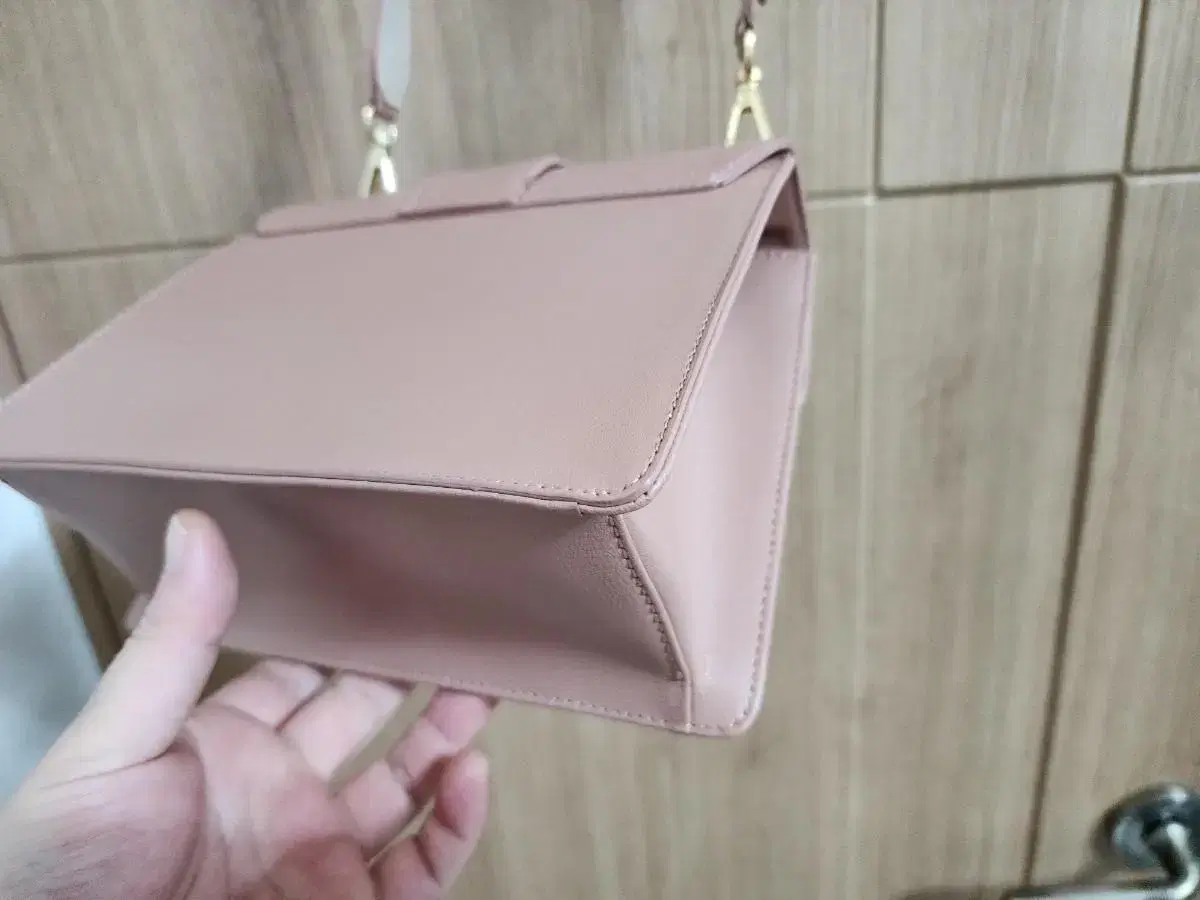 thumbnail-7